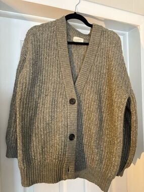 Oversized Green Button-Front Women's Cardigan Sweater
